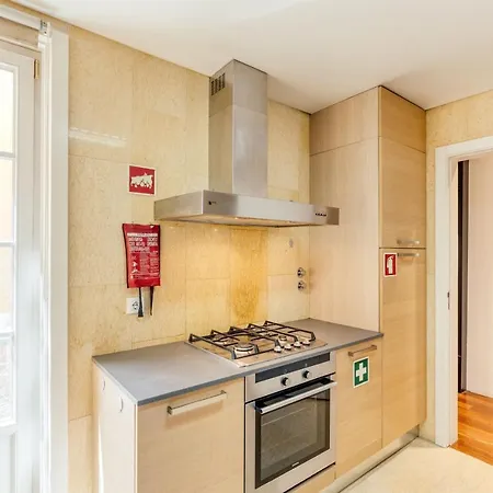 In The Very Heart Of & Iconic Chiado Center Vakantiehuis *