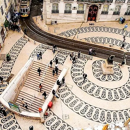 In The Very Heart Of & Iconic Chiado Center * Lissabon